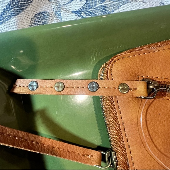 Free People Wallet Wristlet New - Picture 6 of 8